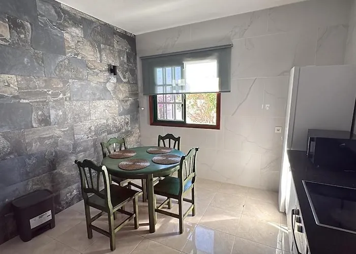 Lanzarote Lovers - Your Peaceful Corner Hébergement de vacances *